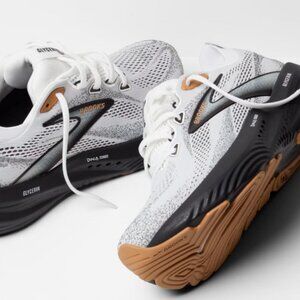 men running shoes glycerin 22 color white black